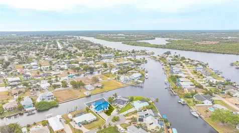 2107 Saint Croix Avenue Fort Myers FL 33905