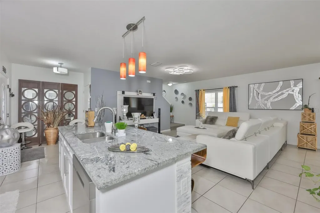 14430 Haddon Mist Drive Wimauma FL 33598