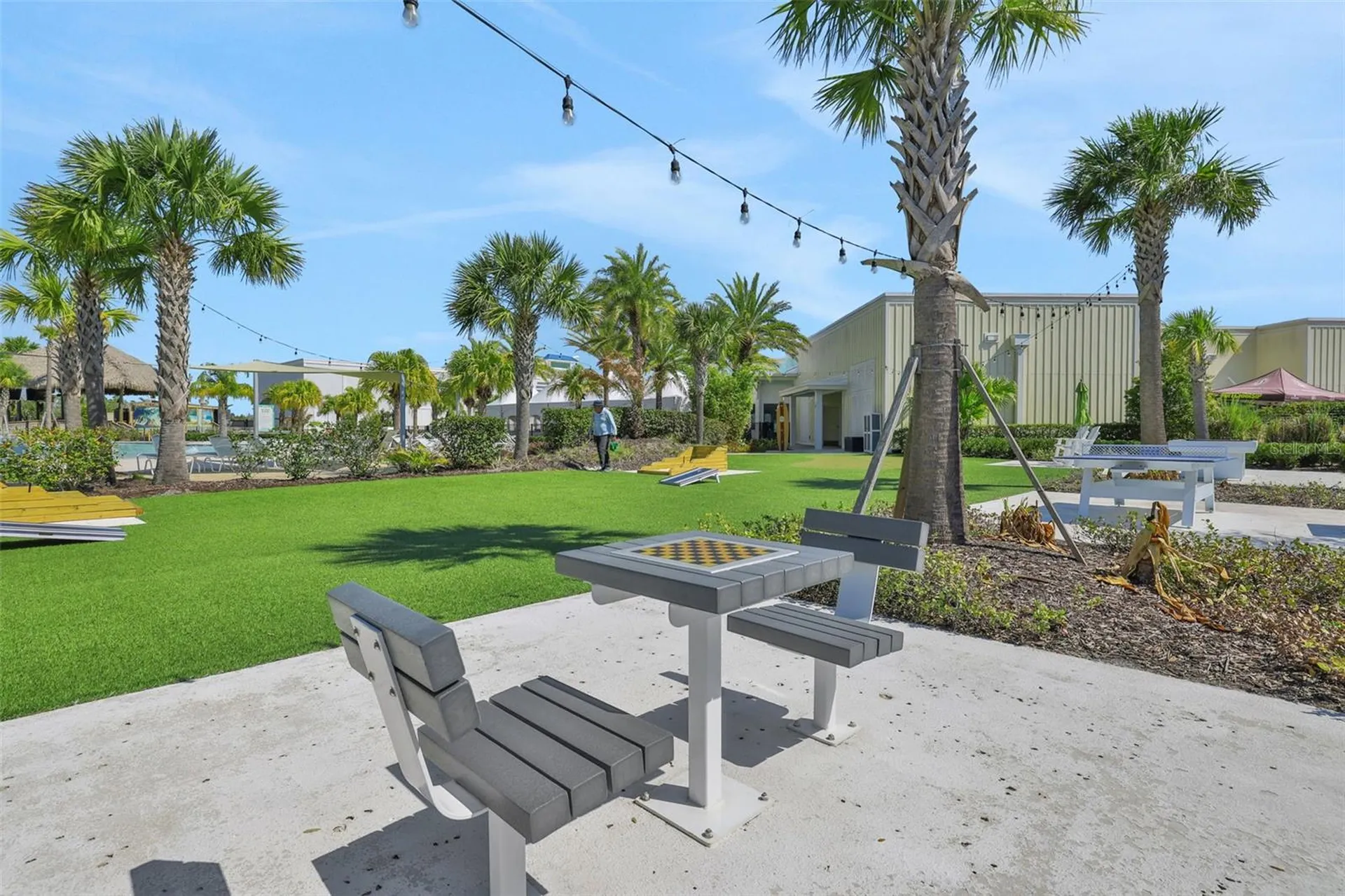307 Cheeseburger Drive Daytona Beach FL 32124