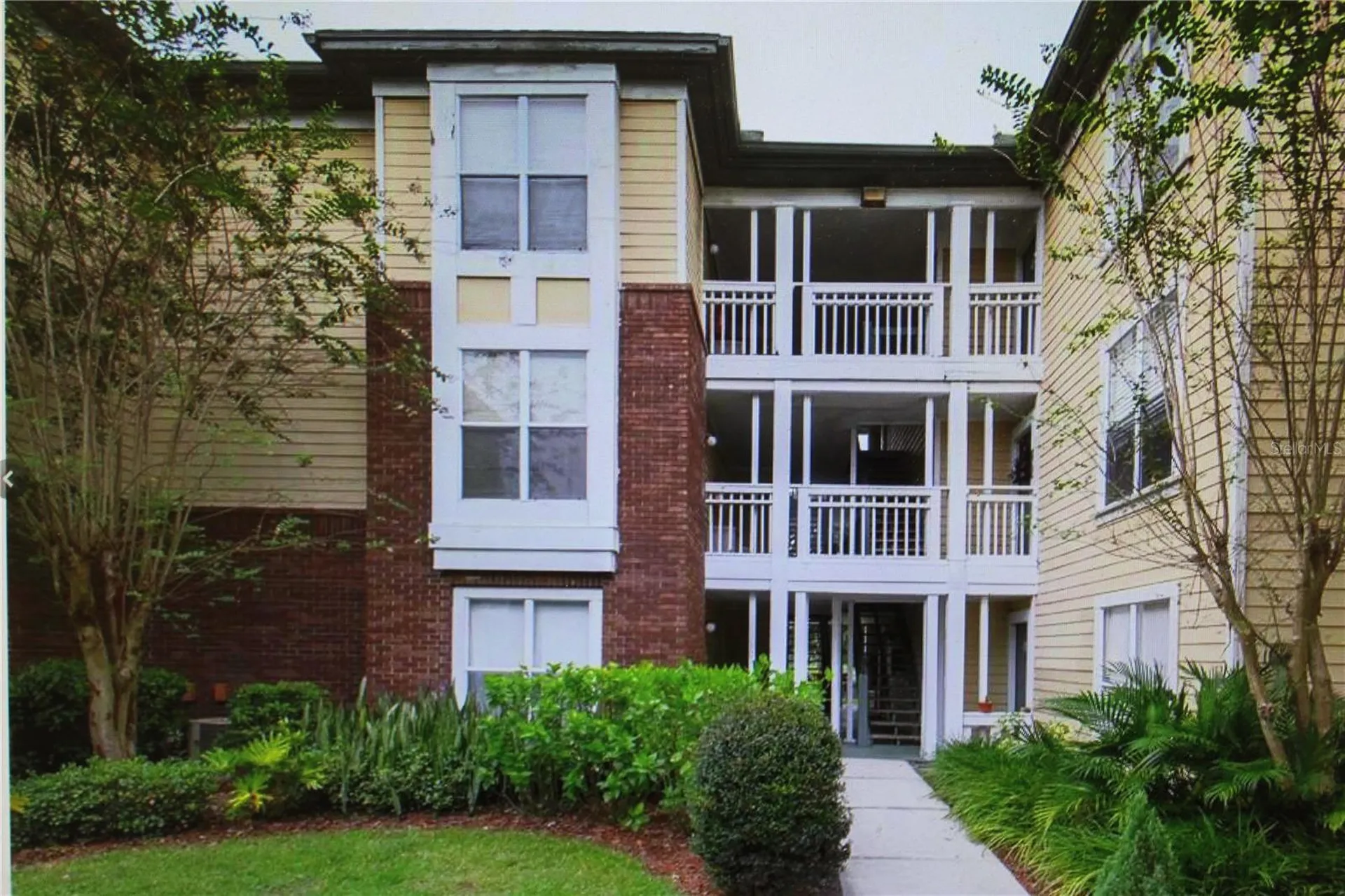 4107 Chatham Oak Court Tampa FL 33624