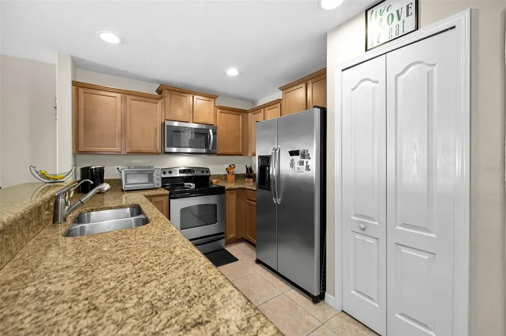 9736 Trumpet Vine Loop Trinity FL 34655