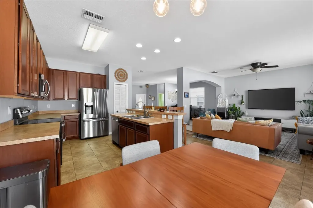 15536 Telford Spring Drive Sun City Center FL 33573