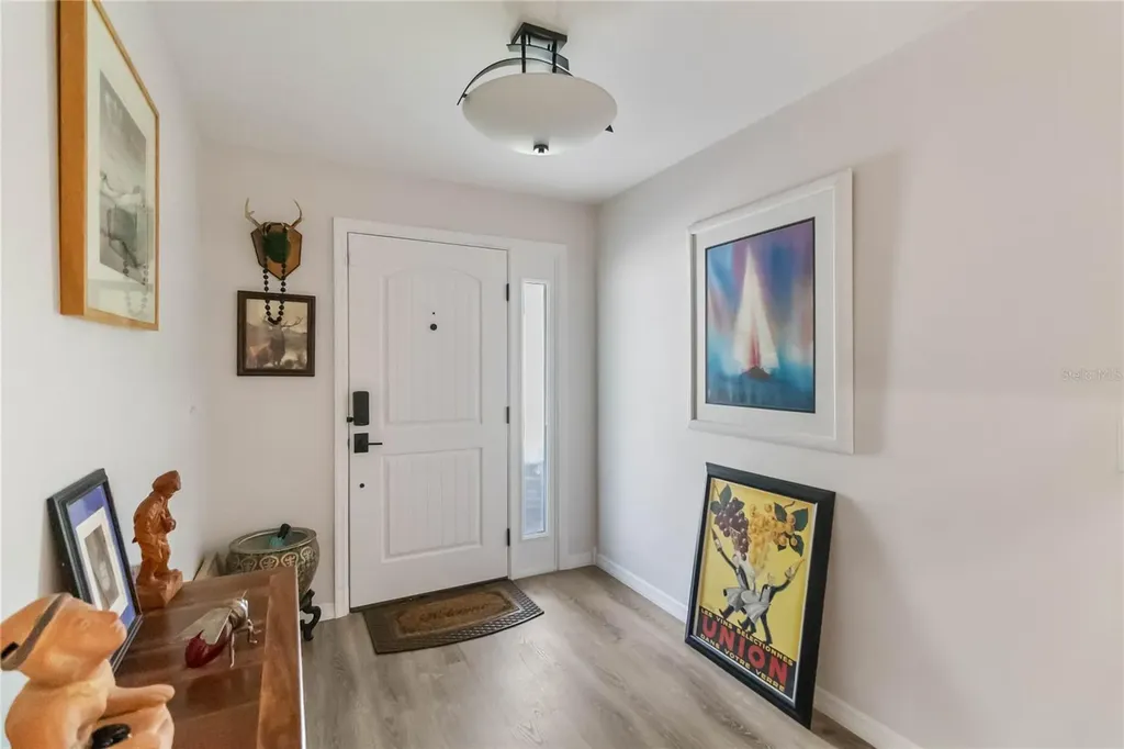 999 Fairview Avenue Mount Dora FL 32757