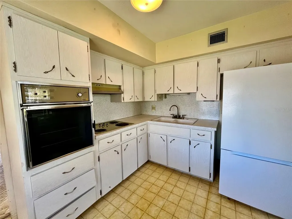 2430 Brazilia Drive Clearwater FL 33763