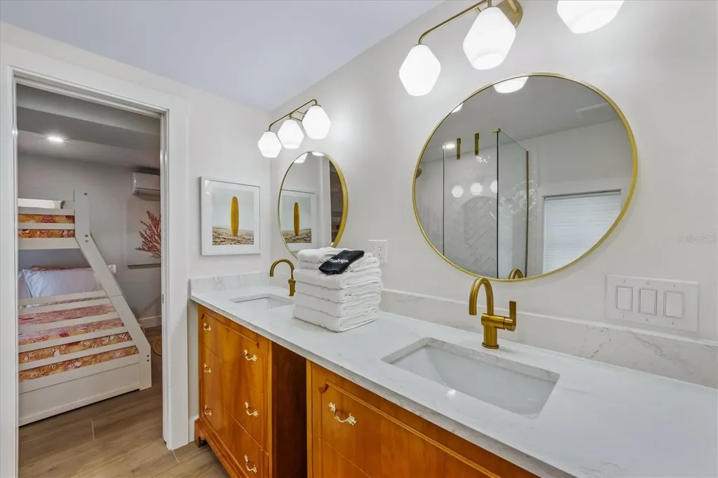 112 Cedar Avenue Anna Maria FL 34216