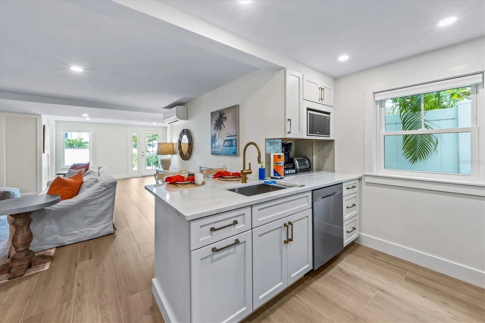 112 Cedar Avenue Anna Maria FL 34216