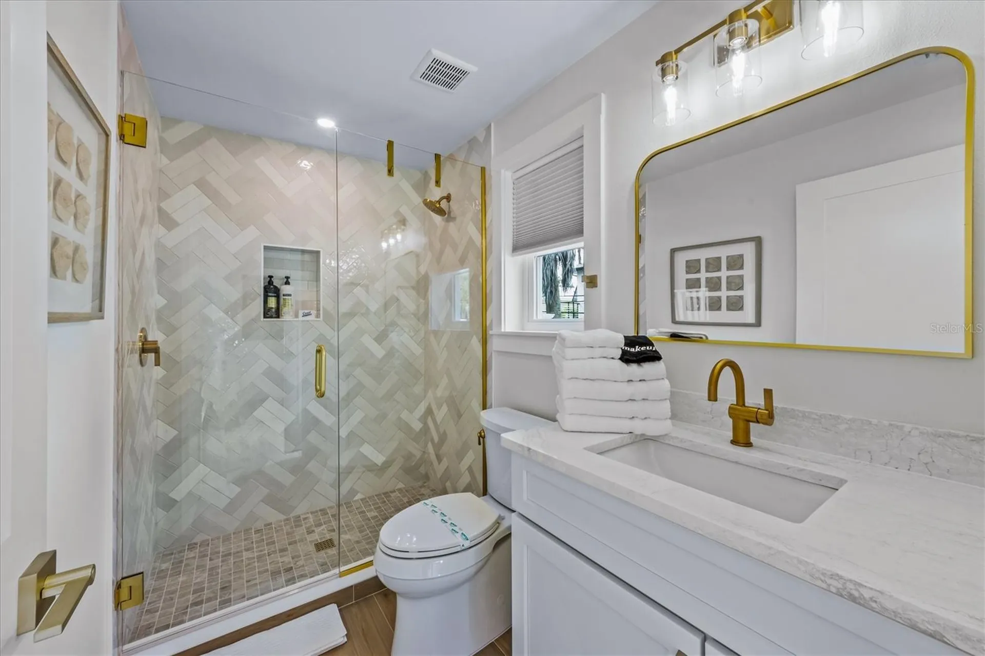 112 Cedar Avenue Anna Maria FL 34216