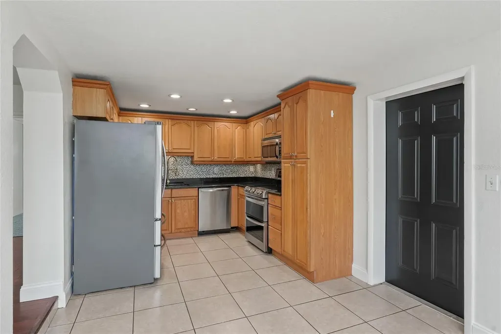 4211 S Anita Boulevard Tampa FL 33611