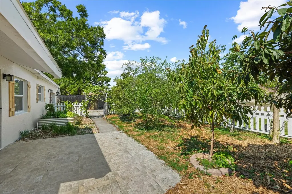 4211 S Anita Boulevard Tampa FL 33611
