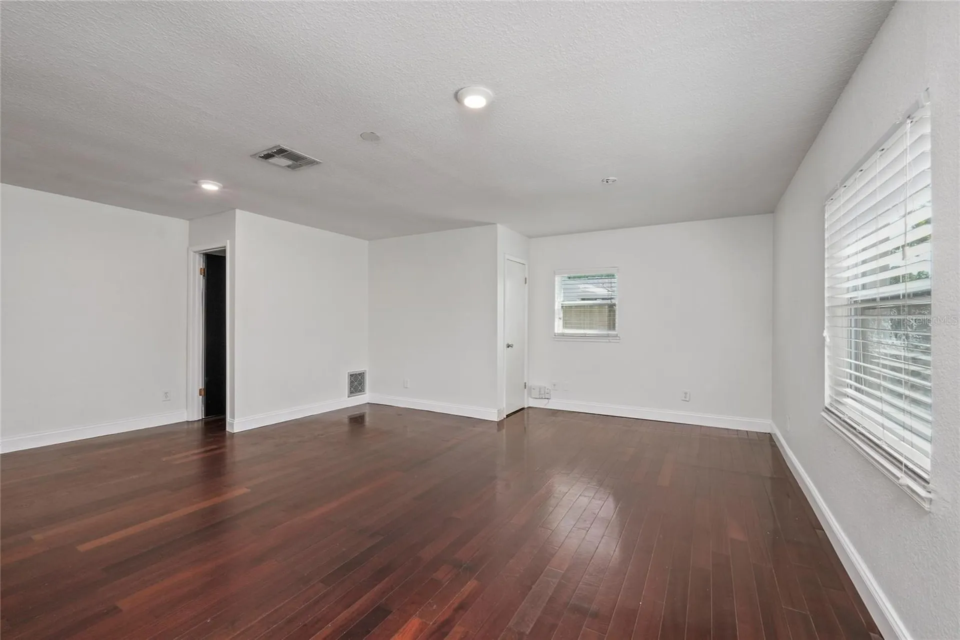 4211 S Anita Boulevard Tampa FL 33611