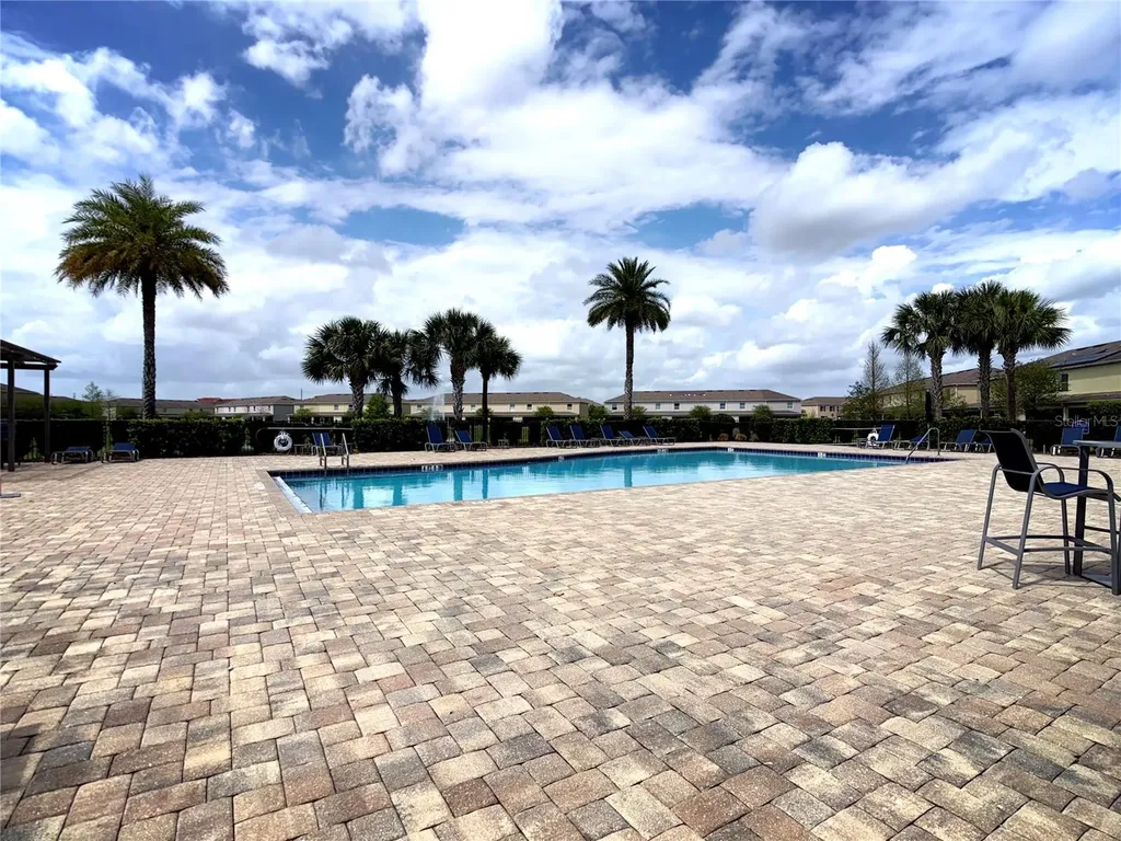 447 Arbor Lakes Drive Davenport FL 33896