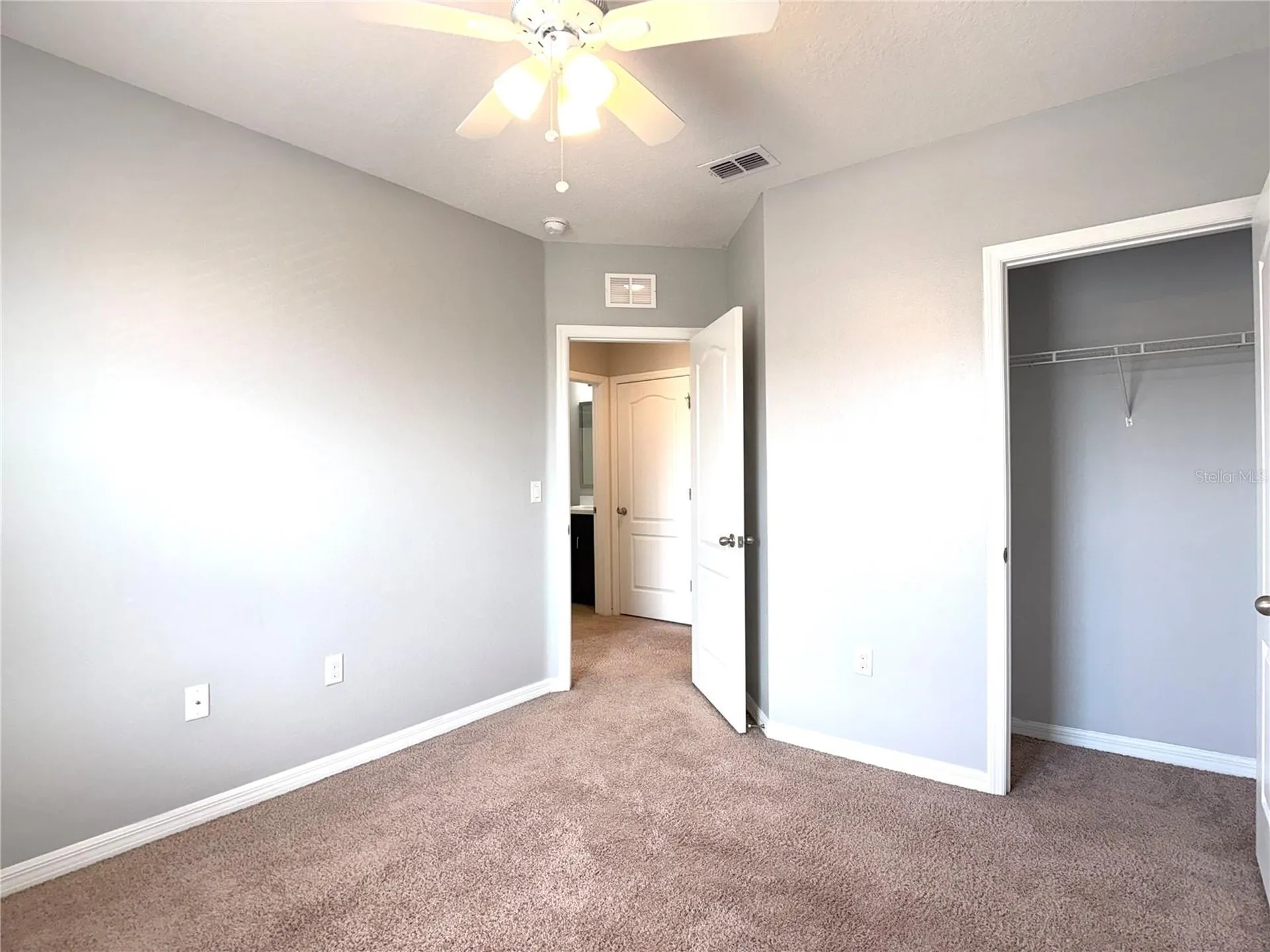 447 Arbor Lakes Drive Davenport FL 33896