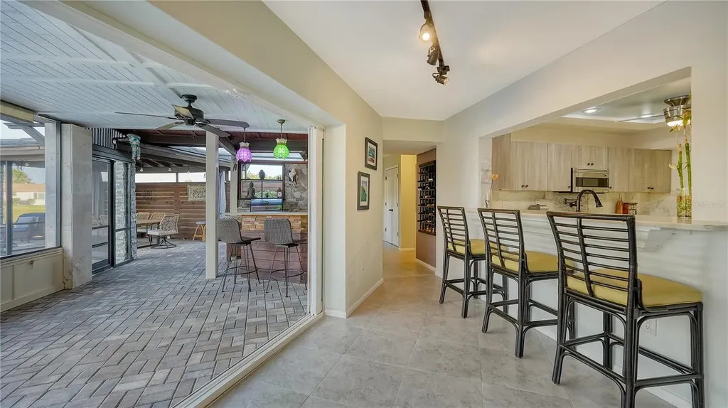 5500 Merrimac Drive Sarasota FL 34231