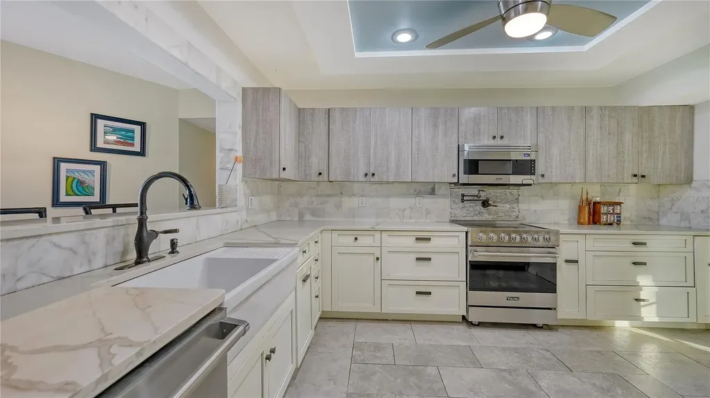 5500 Merrimac Drive Sarasota FL 34231