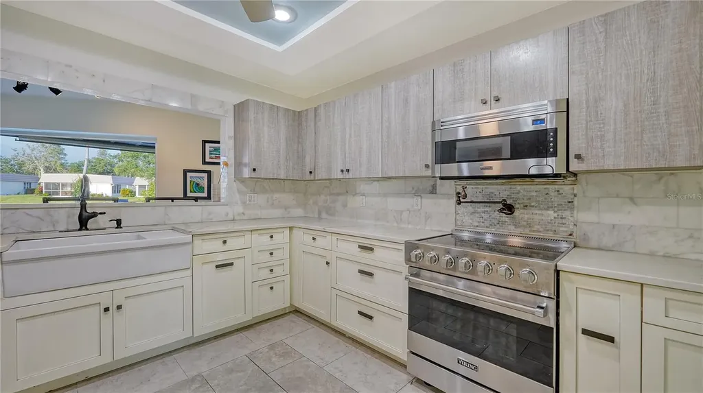 5500 Merrimac Drive Sarasota FL 34231