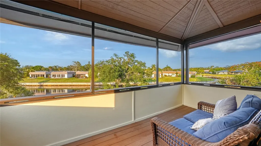 5500 Merrimac Drive Sarasota FL 34231