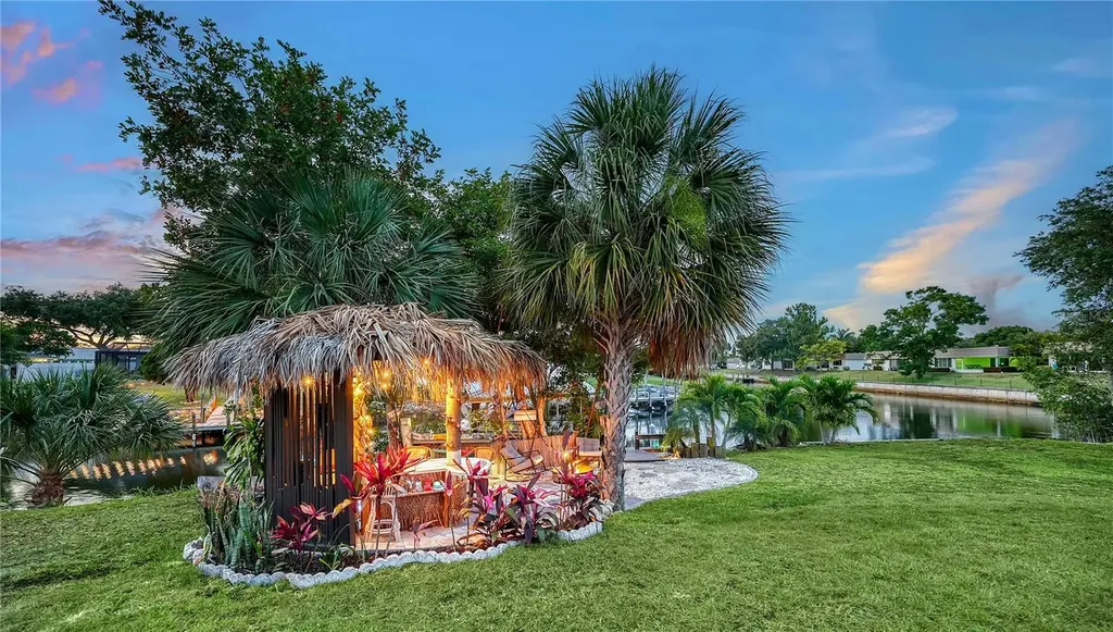 5500 Merrimac Drive Sarasota FL 34231