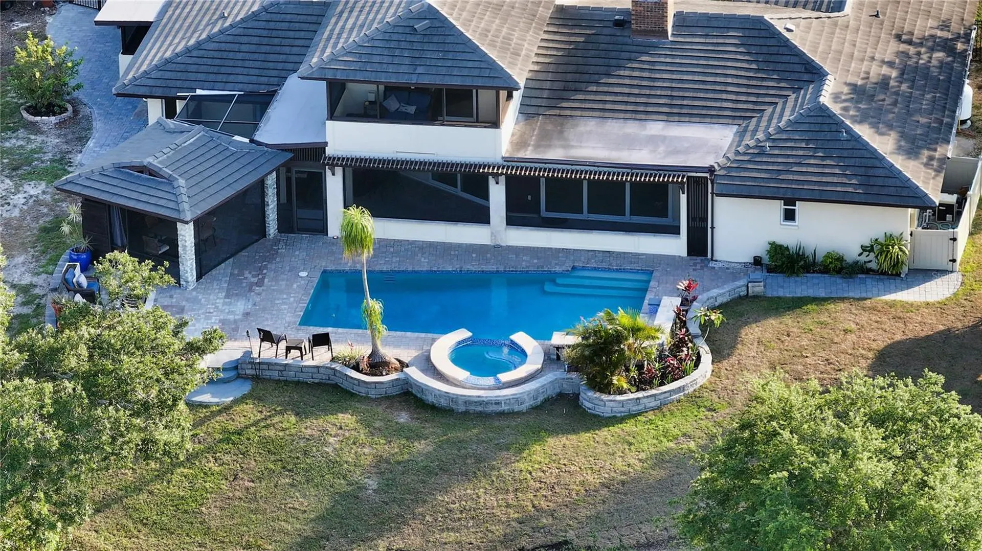 5500 Merrimac Drive Sarasota FL 34231
