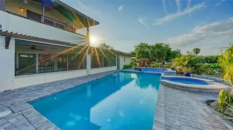 5500 Merrimac Drive Sarasota FL 34231