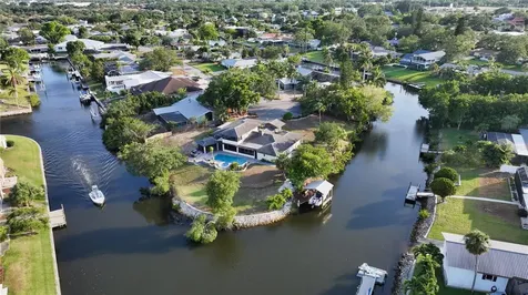 5500 Merrimac Drive Sarasota FL 34231