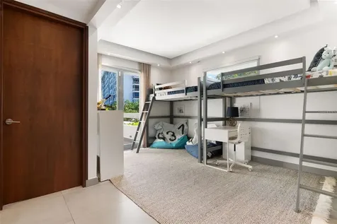 2220 Park Boulevard San Juan PR 00913