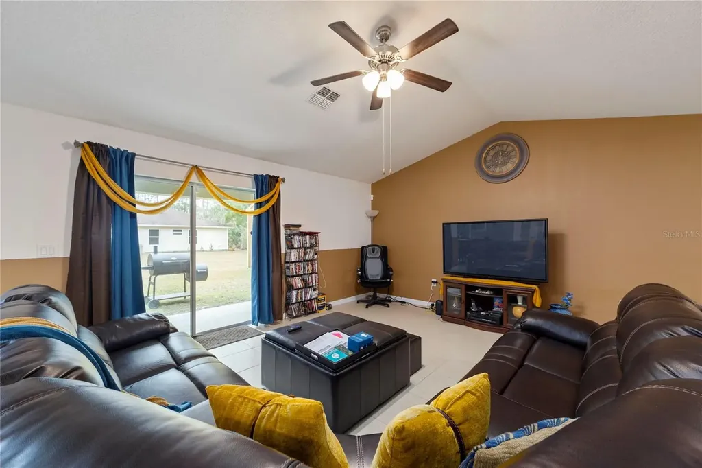 50 Ullian Trail Palm Coast FL 32164