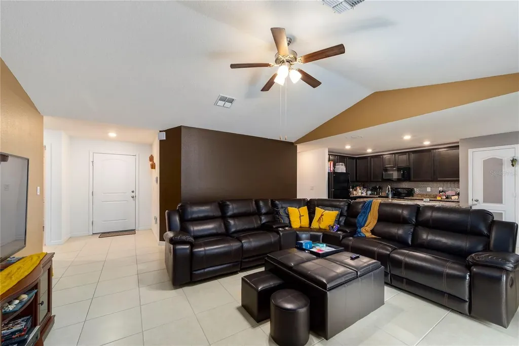 50 Ullian Trail Palm Coast FL 32164