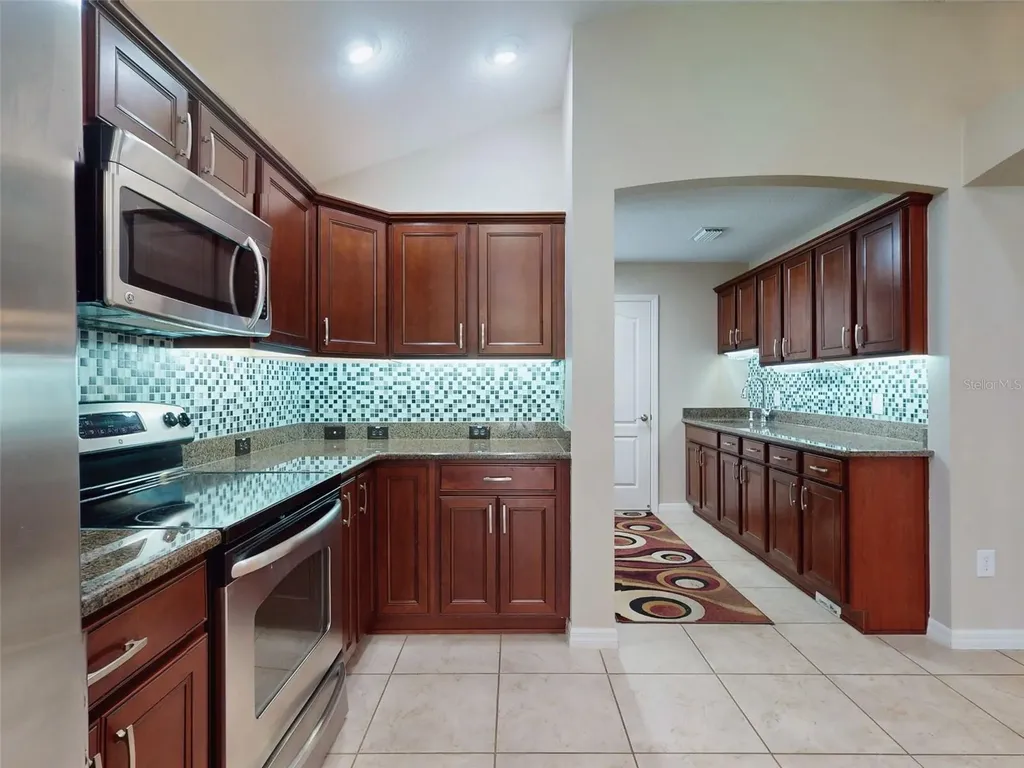 1988 Dove Hollow Run The Villages FL 32162
