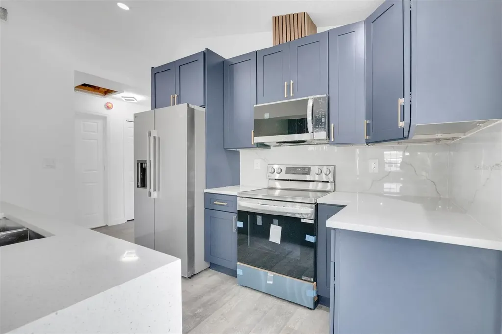 1120 Dunbridge Street Apopka FL 32703