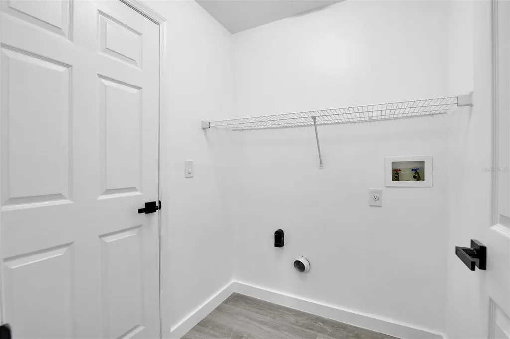 1120 Dunbridge Street Apopka FL 32703