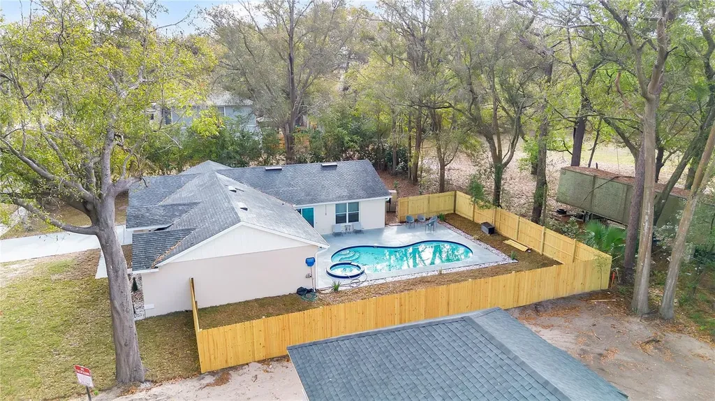 1120 Dunbridge Street Apopka FL 32703
