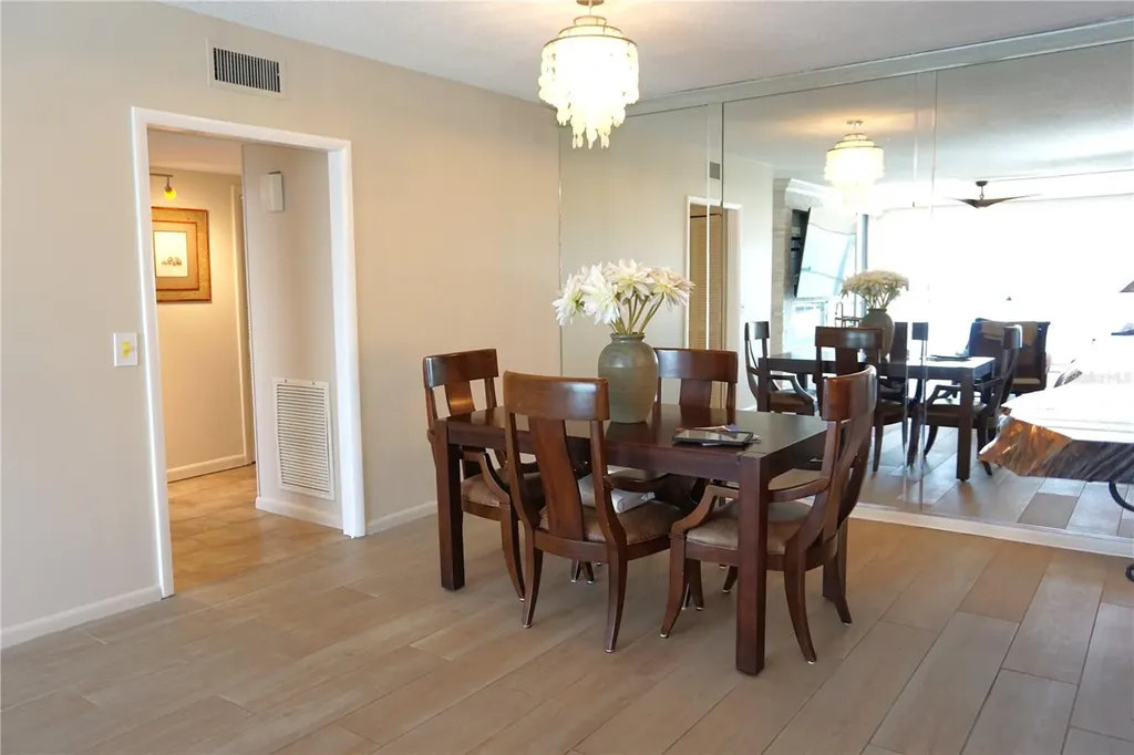 7100 Sunshine Skyway Lane S St Petersburg FL 33711