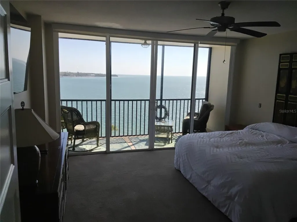 7100 Sunshine Skyway Lane S St Petersburg FL 33711