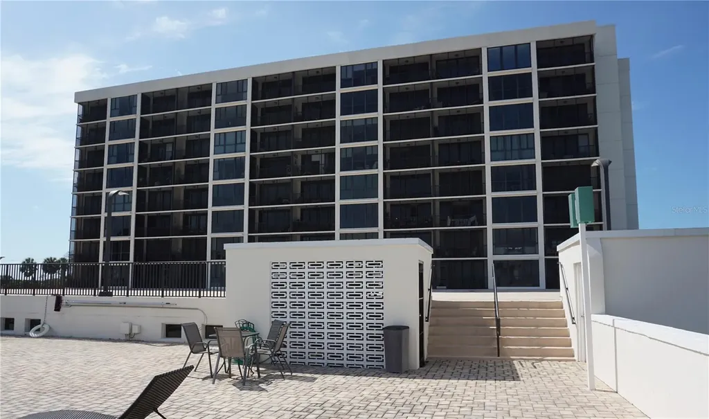 7100 Sunshine Skyway Lane S St Petersburg FL 33711