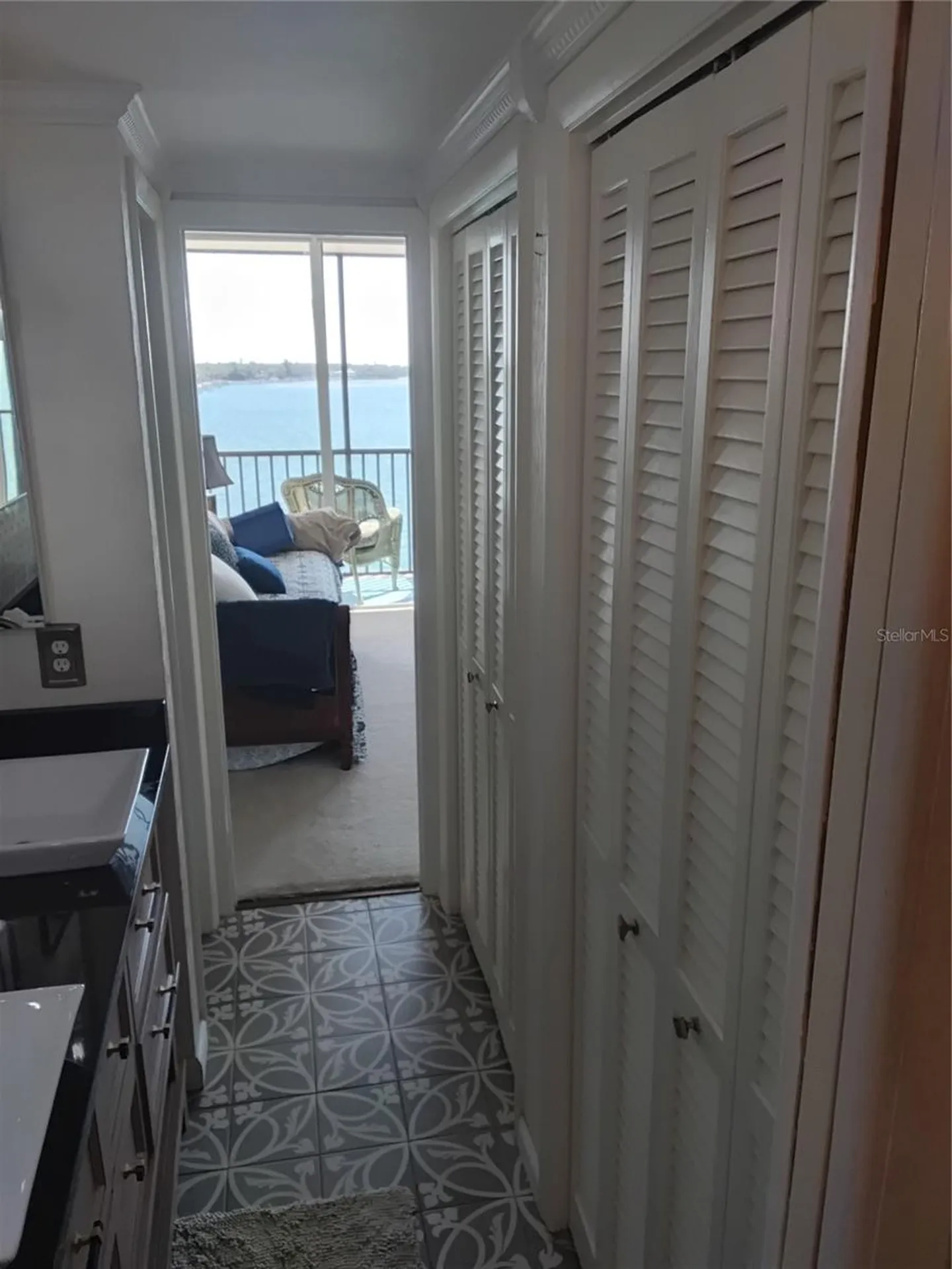 7100 Sunshine Skyway Lane S St Petersburg FL 33711