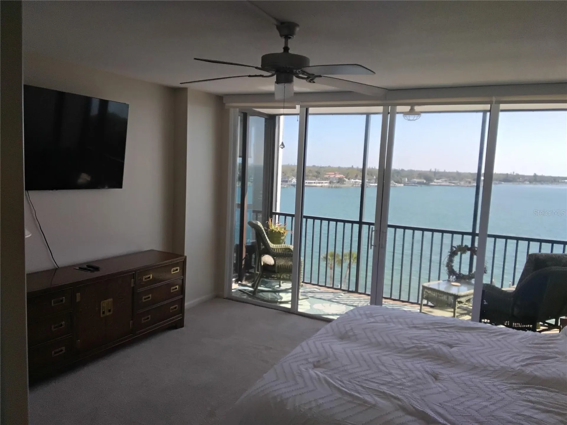 7100 Sunshine Skyway Lane S St Petersburg FL 33711