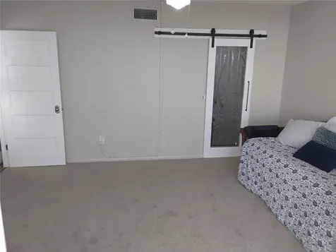 7100 Sunshine Skyway Lane S St Petersburg FL 33711