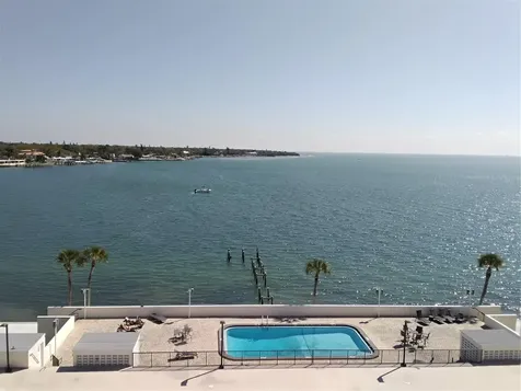 7100 Sunshine Skyway Lane S St Petersburg FL 33711