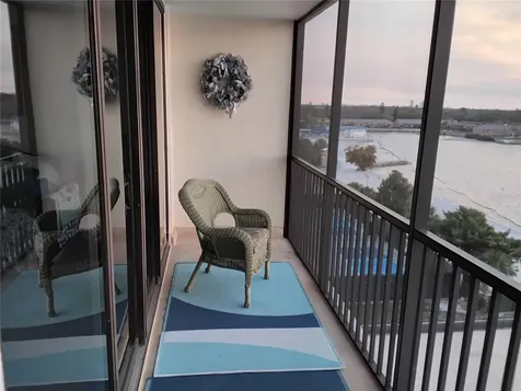 7100 Sunshine Skyway Lane S St Petersburg FL 33711