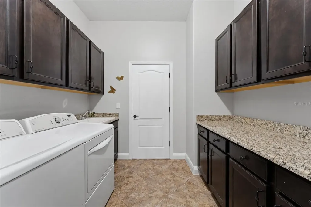 112 170th Street E Bradenton FL 34212