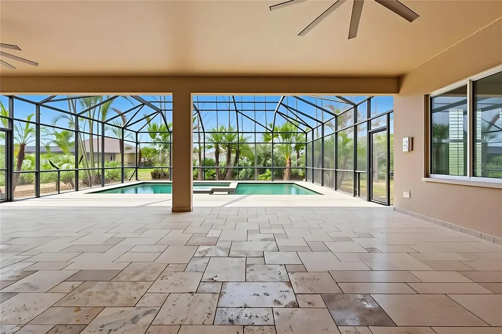 112 170th Street E Bradenton FL 34212