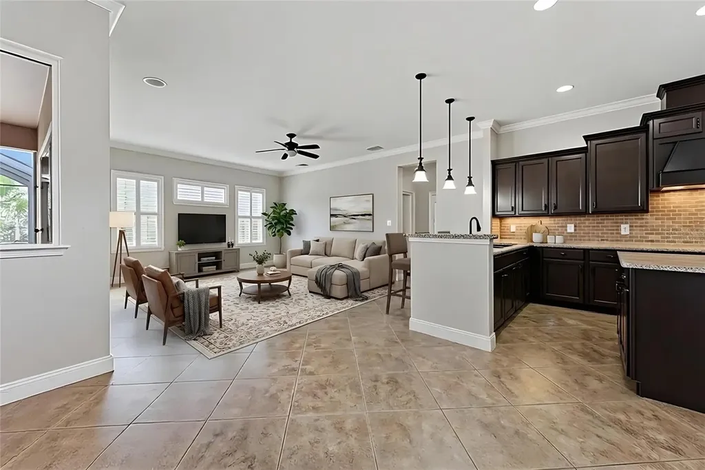 112 170th Street E Bradenton FL 34212