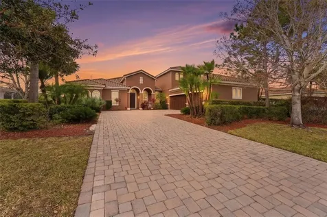 112 170th Street E Bradenton FL 34212