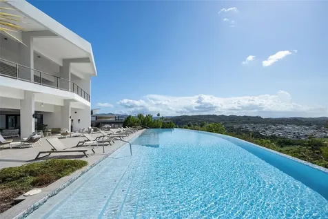 Monte Azul 193 Guaynabo PR 00969