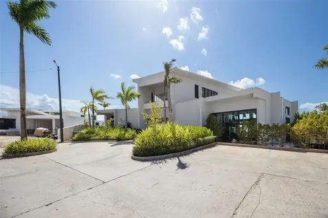 Monte Azul 193 Guaynabo PR 00969