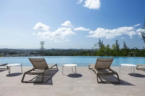 Monte Azul 193 Guaynabo PR 00969