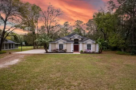 24520 Rolling Oak Road Sorrento FL 32776