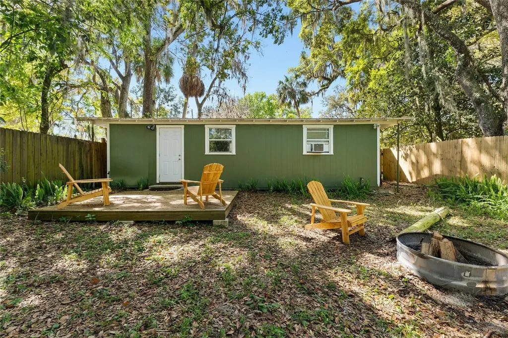 8533 W Miss Maggie Drive Homosassa FL 34448