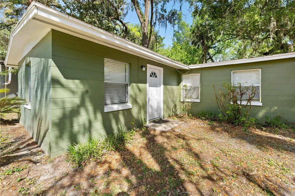 8533 W Miss Maggie Drive Homosassa FL 34448