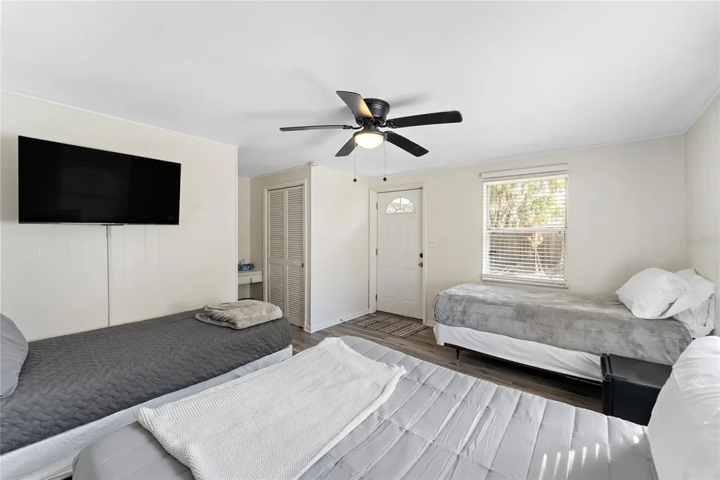 8533 W Miss Maggie Drive Homosassa FL 34448